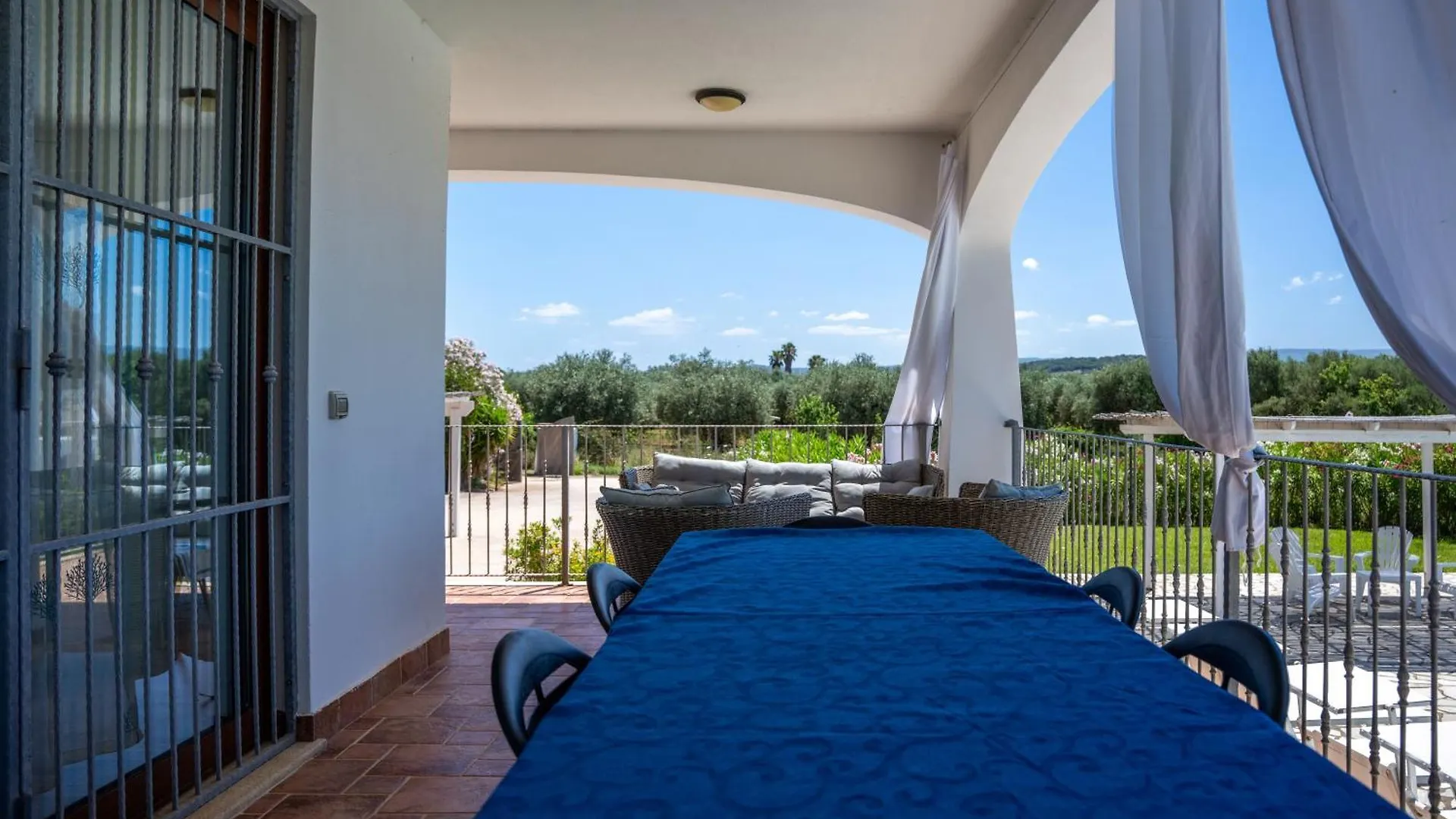 Villa Rafael Con Piscina, Iun P4098 Alghero